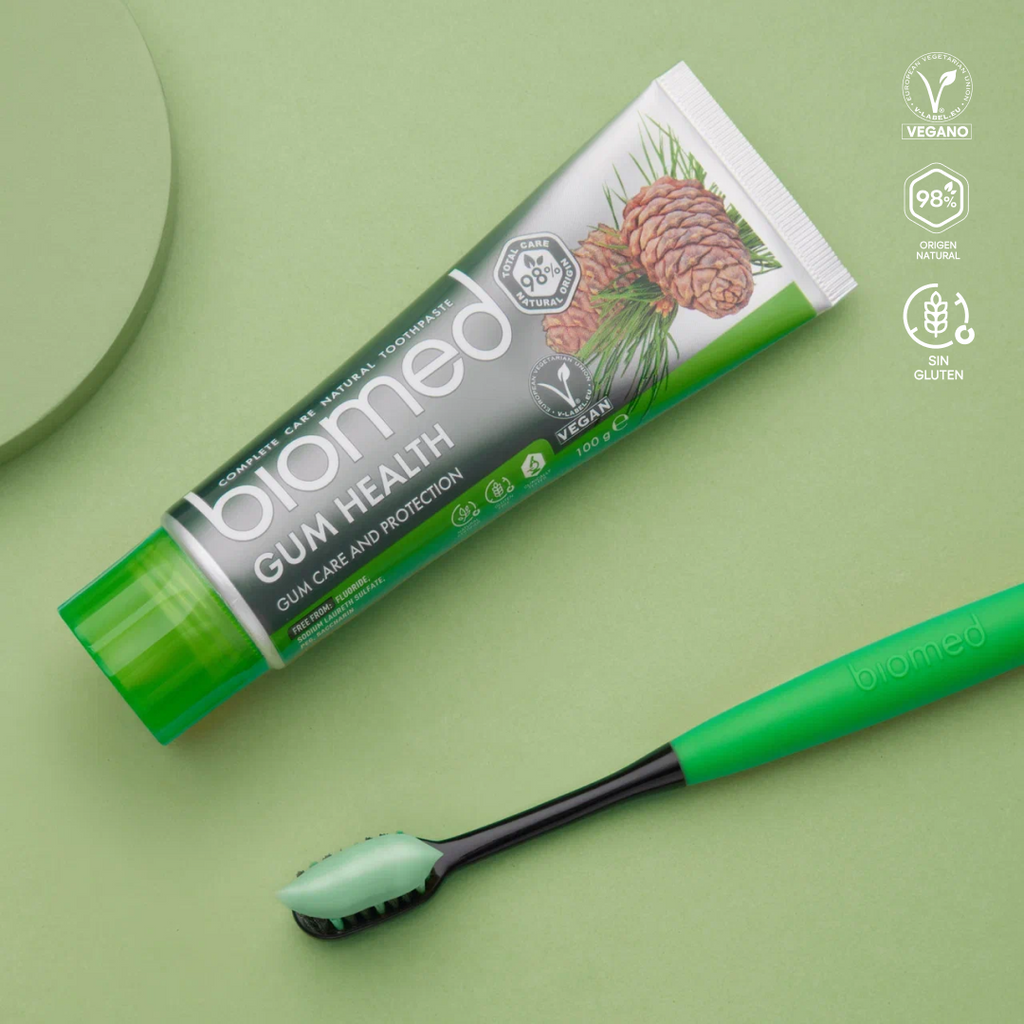 Pasta dental Biomed Gum Health detalle del tubo
